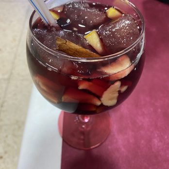 Anduriña - Sangria - Galician Near Me - Barcelona, B