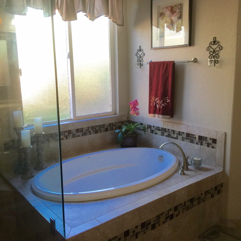 Ceja Construction Services - Custom tile surround and new tub and fixtures. - General Contractors Near Me - Elk Grove, California Ceja Construction Services - Custom tile surround and new tub and fixtures. - General Contractors Near Me - Elk Grove, California
