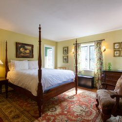 Duncraig Manor & Gardens - Room 11B