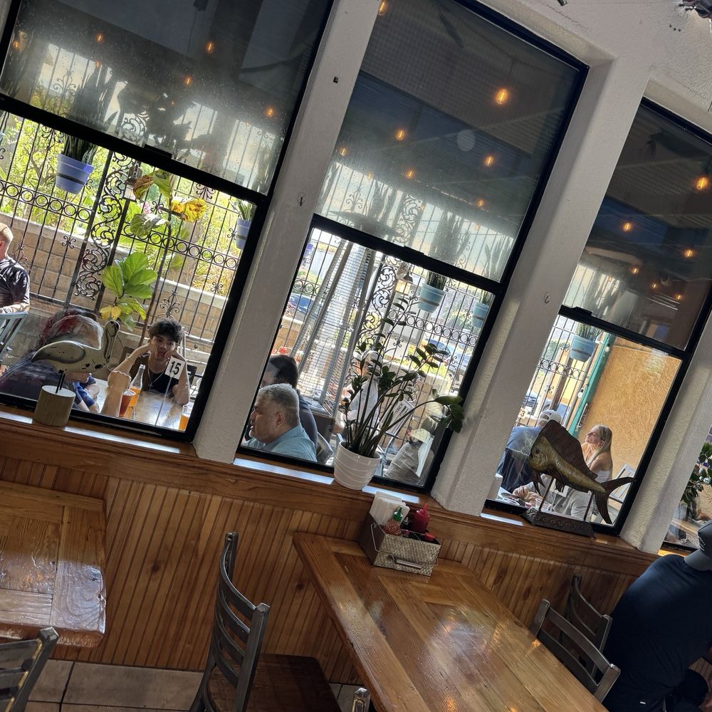 Blue Water - Inside and outside dining - Seafood Near Me - San Diego, California Blue Water - Inside and outside dining - Seafood Near Me - San Diego, California