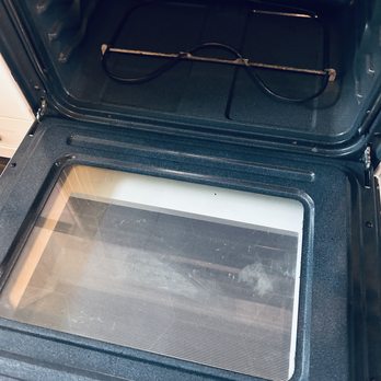 Squeaky clean - Oven cleaning - Home Cleaning Near Me - Hendersonville, Tennessee Squeaky clean - Oven cleaning - Home Cleaning Near Me - Hendersonville, Tennessee