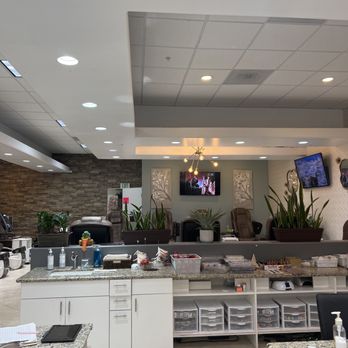 Prim Nails Spa Lounge - Salon - Nail Salons Near Me - Happy Valley, Oregon Prim Nails Spa Lounge - Salon - Nail Salons Near Me - Happy Valley, Oregon