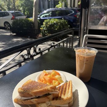 Java House - Coffee & Tea Near Me - Washington, DC, District of Columbia