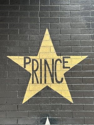 First Avenue by null