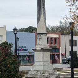 Darlington County Confederate Monument - Darlington County Confederate Monument