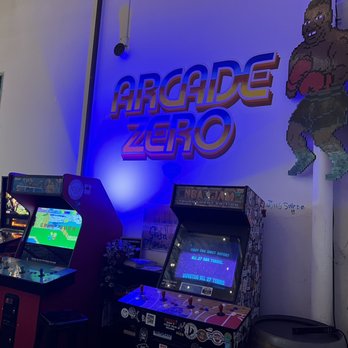 Casa Agria Specialty Ales - Bunch of retro Arcade games! - Breweries Near Me - Oxnard, California