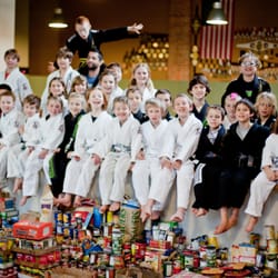 Straight Blast Gym - Giving ack to the community. 2013 food donation to the Veteran's Food Pantry.
