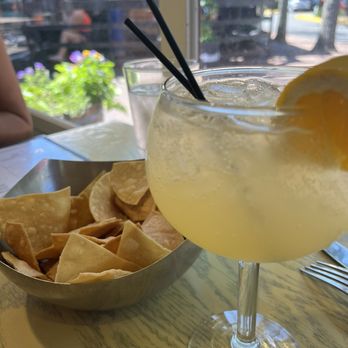 Masa Mexican Kitchen & Cantina - Chips and white sangria - Mexican Near Me - Issaquah, Washington Masa Mexican Kitchen & Cantina - Chips and white sangria - Mexican Near Me - Issaquah, Washington