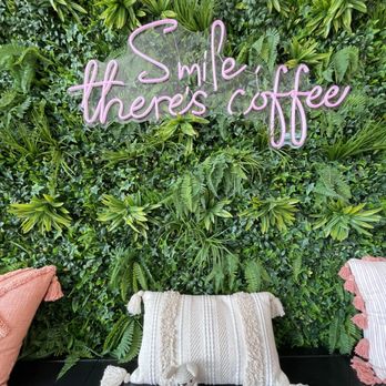 Rise & Grind Coffee Bar - Look at BunBun - Cafes Near Me - Kailua, Hawaii Rise & Grind Coffee Bar - Look at BunBun - Cafes Near Me - Kailua, Hawaii