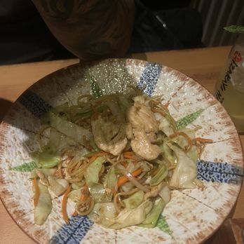 Izakaya Nana - Chicken Yakisoba / - Izakaya Near Me - Flushing, New York