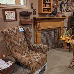 Gleaner Antiques