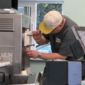 Burger Queen - Soft Serve Ice Cream-an iconic treat. - Delis Near Me - Lakeview, Oregon Burger Queen - Soft Serve Ice Cream-an iconic treat. - Delis Near Me - Lakeview, Oregon