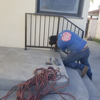 JRC Wrought Iron - Rear rails awkwardly placed in the front but the crew fixed the mistake - Fences & Gates Near Me - Rosemead, California JRC Wrought Iron - Rear rails awkwardly placed in the front but the crew fixed the mistake - Fences & Gates Near Me - Rosemead, California