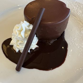 Ocean Prime - Chocolate Peanut Butter Pie - Seafood Near Me - Tampa, Florida Ocean Prime - Chocolate Peanut Butter Pie - Seafood Near Me - Tampa, Florida