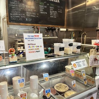 Sam's Fried Ice Cream - Counter - Ice Cream & Frozen Yogurt Near Me - New York, New York
