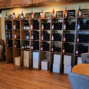 Talon Winery - Wine Tasting Room Near Me - Shelbyville, Kentucky Talon Winery - Wine Tasting Room Near Me - Shelbyville, Kentucky