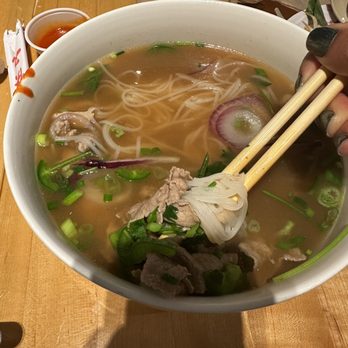 PhoNatic - Eye Round Steak Pho Noodle Soup - Vietnamese Near Me - Cedar Park, Texas
