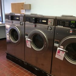 Suds-Zo Laundromat - All of the big washers are out of order. Are you surprised? I'm not.