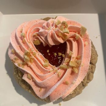Katy's Cheesecake - Strawberry and peanut (pbj) - Desserts Near Me - Roseburg, Oregon Katy's Cheesecake - Strawberry and peanut (pbj) - Desserts Near Me - Roseburg, Oregon