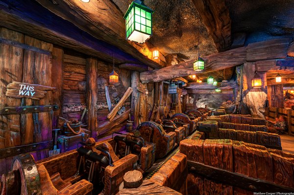 Seven Dwarfs Mine Train by null