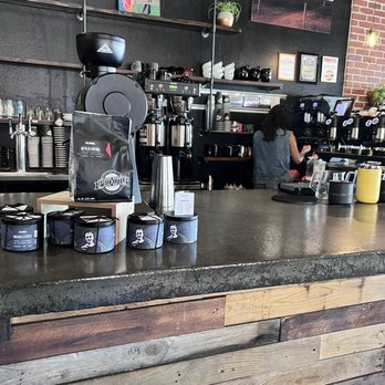 Peixoto Coffee Roasters - Coffee & Tea Near Me - Chandler, Arizona