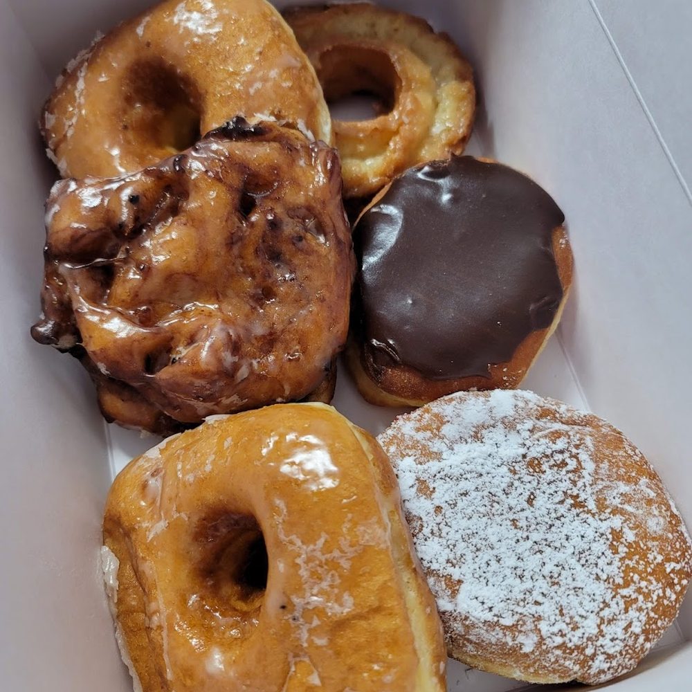 Carlson's Donuts & Thai Kitchen - Donuts Near Me - Annapolis, Maryland Carlson's Donuts & Thai Kitchen - Donuts Near Me - Annapolis, Maryland