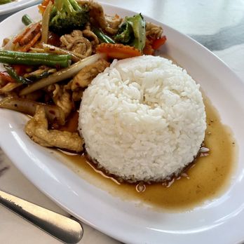 Liang's Thai Food - Gai Pad Khing (Thai Ginger Chicken) - Thai Near Me - Denver, Colorado
