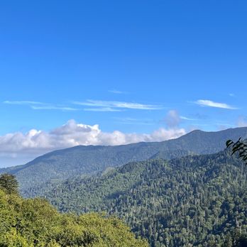 Newfound Gap - Views for days - Local Flavor Near Me Newfound Gap - Views for days - Local Flavor Near Me