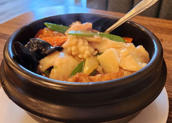 Hometown Taste 乡味源 (Previously Hunan Restaurant) by null