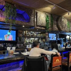 Plaza Azteca - King of Prussia - Bar area w TVs