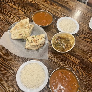 Bawarchi Indian Cuisine - Tikka Masala , Butter Chicken, Garlic Naan - Indian Near Me - Hoover, Alabama