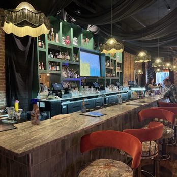 Primrose Bar and Lounge