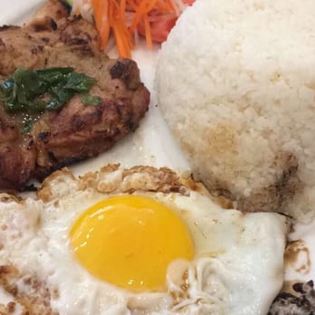 Pho 99 - My deceptively yummy looking rice dish but with an uncooked egg and tomato fungus :( - Vietnamese Near Me - Mississauga, Ontario