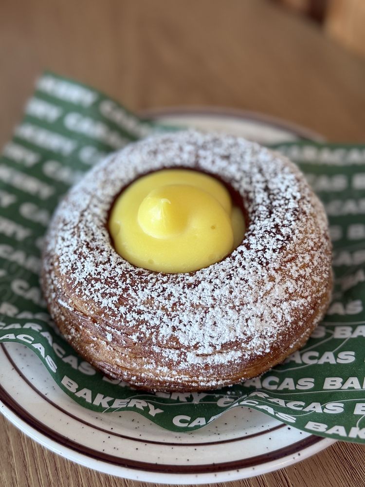 Caracas Bakery Image
