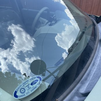 Unique Crystal Auto Glass - Damaged original windshield - Auto Glass Services Near Me