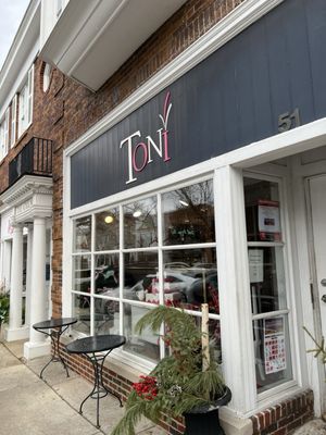 Toni Patisserie & Cafe by null