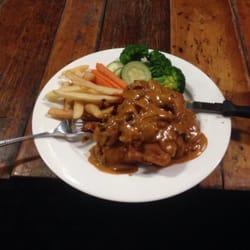 The Lass O’Gowrie Hotel - Full chicken breast schnitzel with mushroom sauce.