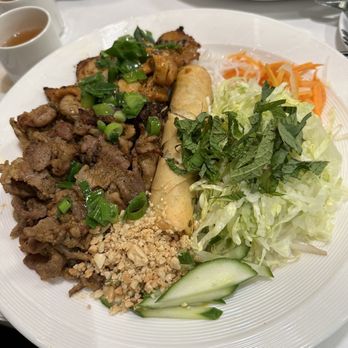 Pho Ngoc Yen II - Bun Ga Nuong Thit Nuong Cha Gio. - Vietnamese Near Me - Etobicoke, Ontario Pho Ngoc Yen II - Bun Ga Nuong Thit Nuong Cha Gio. - Vietnamese Near Me - Etobicoke, Ontario