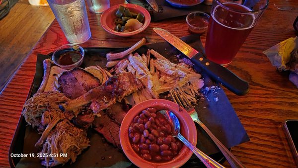 Skyway Bar & Grill by null