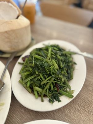 Crystal Thai-Cambodian Cuisine by null