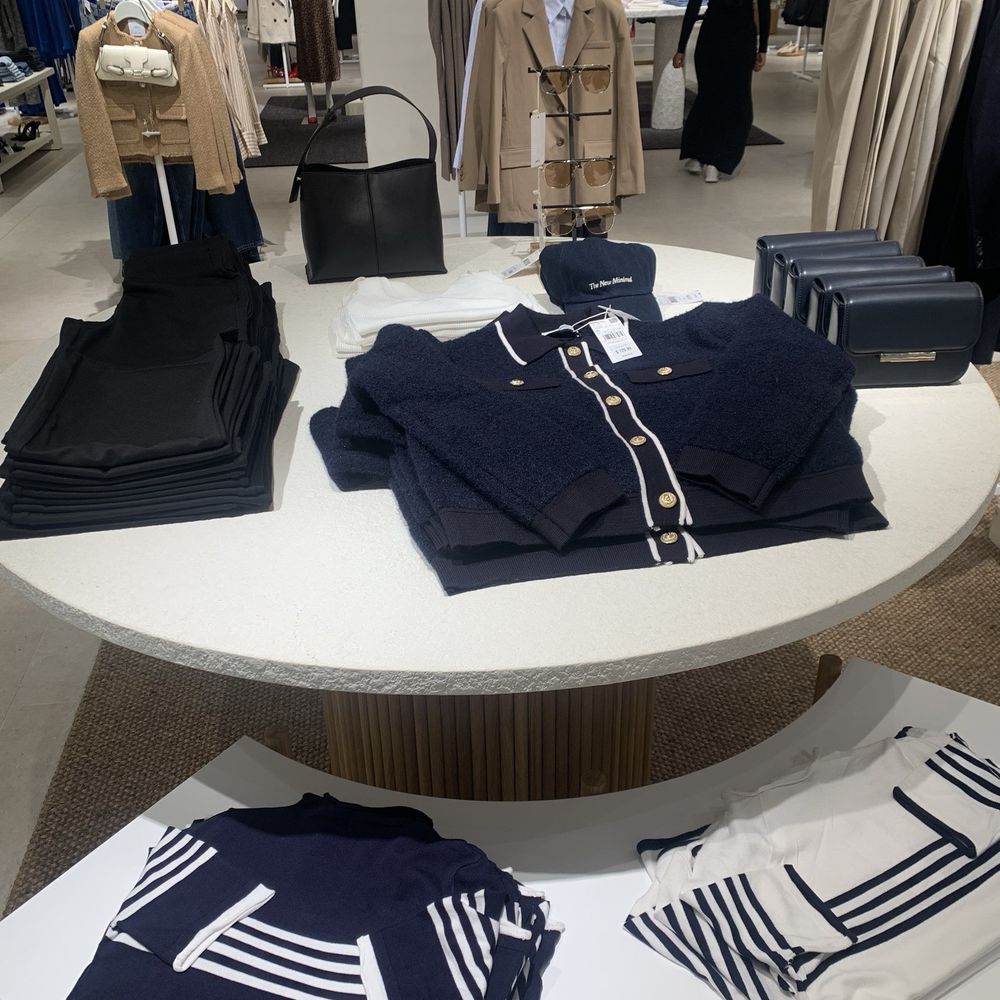 Mango - Women's Clothing Near Me - McLean, Virginia Mango - Women's Clothing Near Me - McLean, Virginia
