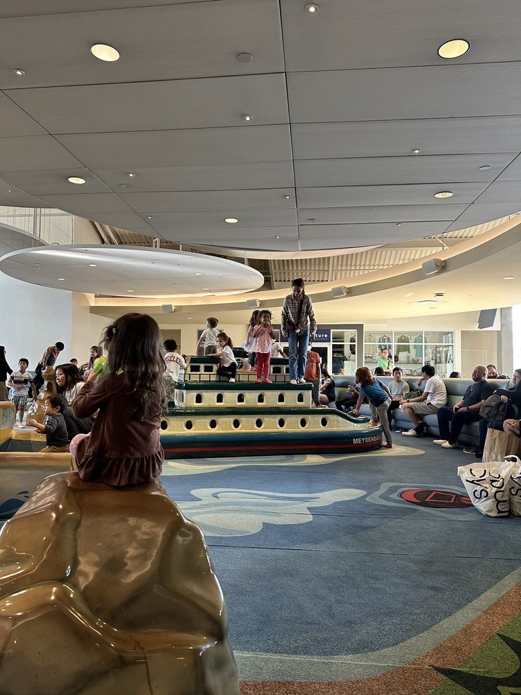 KIDS’ COVE Updated October 2024 26 Photos & 29 Reviews 250