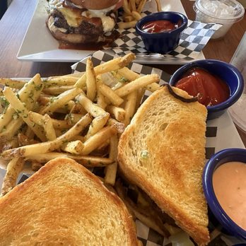 Joe's Farm Grill - Patty Melt, Garlic Fries and Gouda Garlic Bacon Burger - American Near Me - Gilbert, Arizona Joe's Farm Grill - Patty Melt, Garlic Fries and Gouda Garlic Bacon Burger - American Near Me - Gilbert, Arizona