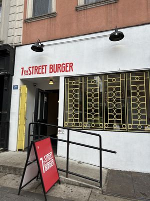 7th Street Burger Williamsburg by null