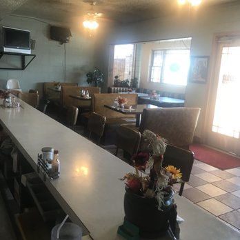 Annie's Restaurant - Breakfast & Brunch Near Me - Romoland, California
