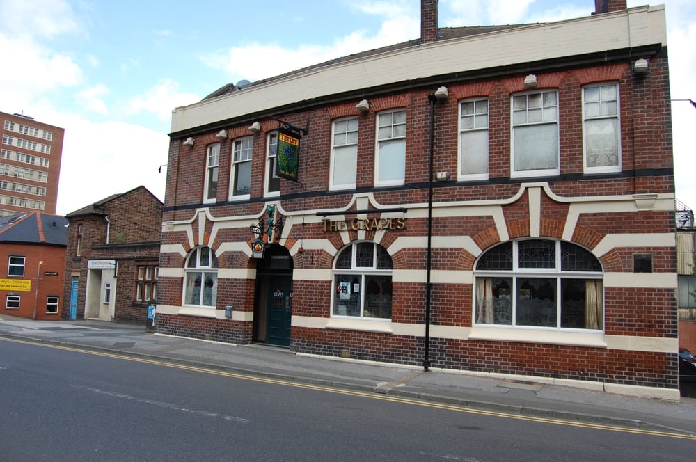 THE GRAPES Updated October 2024 80 Trippet Lane, Sheffield, South