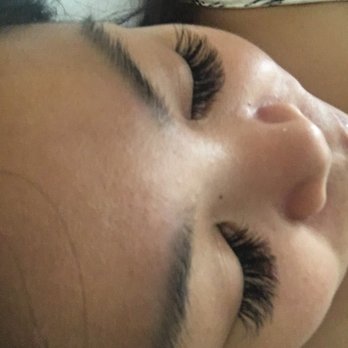 Lashed By Maryanne - One week post lash refill session - Eyebrow Services Near Me - Kaneohe, Hawaii
