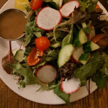 Paddlefish - Yummy salad - Seafood Near Me - Orlando, Florida Paddlefish - Yummy salad - Seafood Near Me - Orlando, Florida