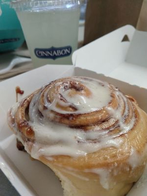 Cinnabon by null
