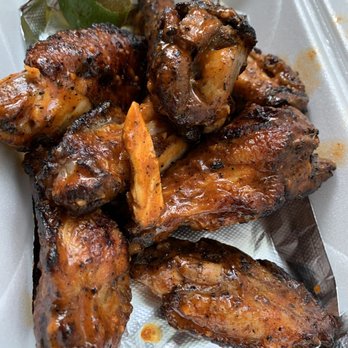The Pass Kitchen - Hot Tangy Garlic Wings (8-pc) - Food Trucks Near Me - Altamonte Springs, Florida The Pass Kitchen - Hot Tangy Garlic Wings (8-pc) - Food Trucks Near Me - Altamonte Springs, Florida